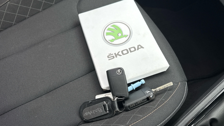 Skoda Kamiq 1.5 TSI SE 5dr Petrol Hatchback